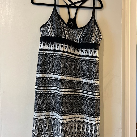 Athleta Dress - size large - Picture 2 of 5